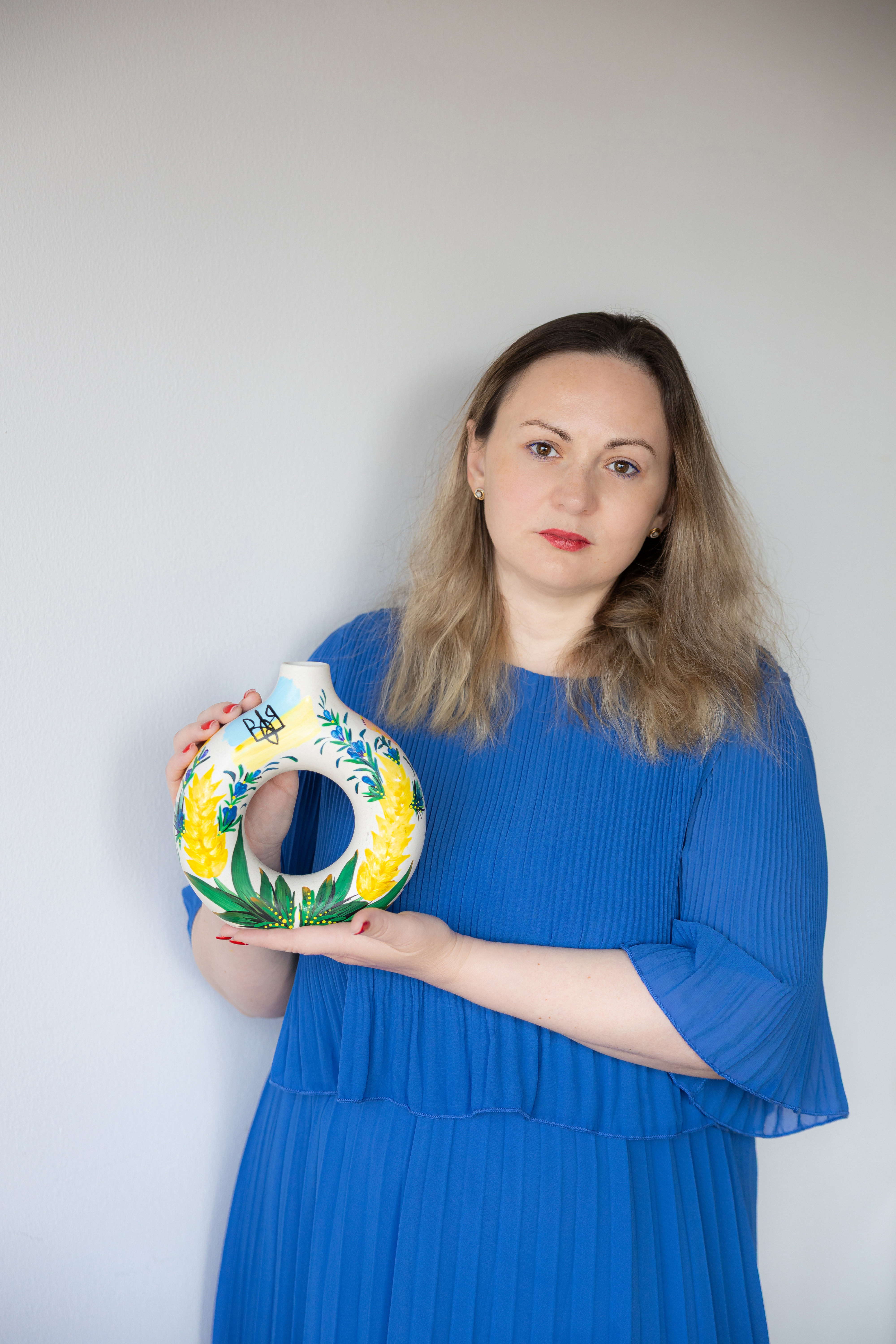 Portrait of Nataliya Garbovska, who works in the Artist style (Abu Dhabi, United Arab Emirates) Photo 8 of 8.